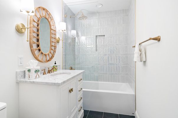 Bathroom, Interior, Recessed Lighting