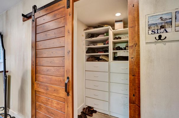 Interior, Recessed Lighting, Walk-in Closets
