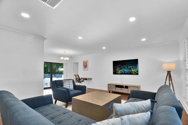 Chandelier, Interior, Living room, Recessed Lighting, Wood Texture Flooring