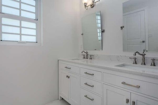 Bathroom, Dual Sink Vanities, Interior
