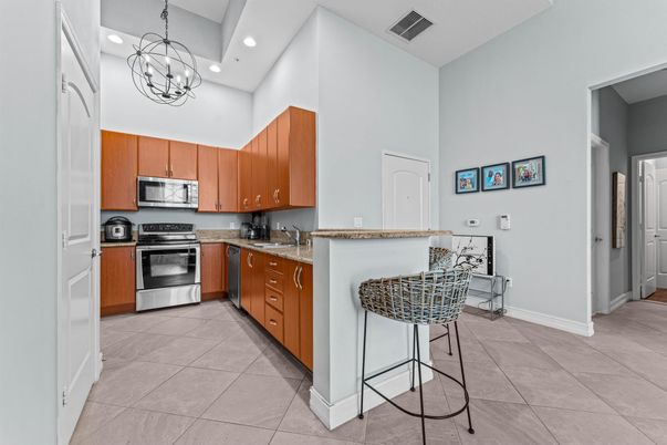 Interior, Kitchen, Pendant Lights, Recessed Lighting, Stainless Steel Appliances