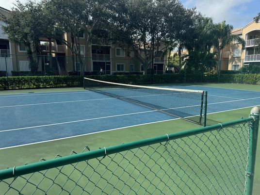 Exterior, Tennis Courts