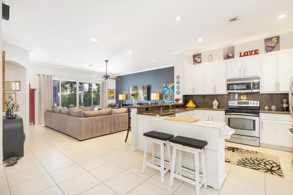 Interior, Kitchen, Living room, Recessed Lighting, Stainless Steel Appliances