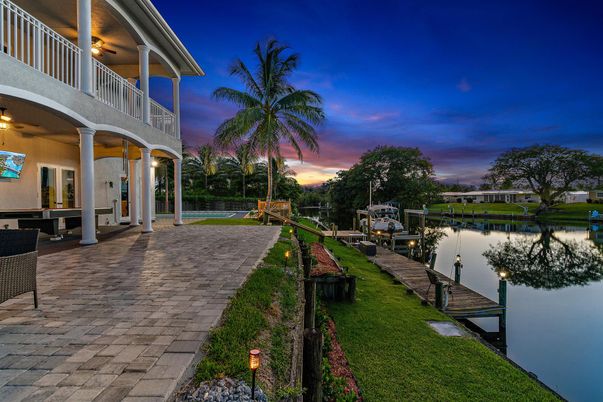 Backyard, Exterior, Water