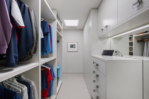 Interior, Walk-in Closets