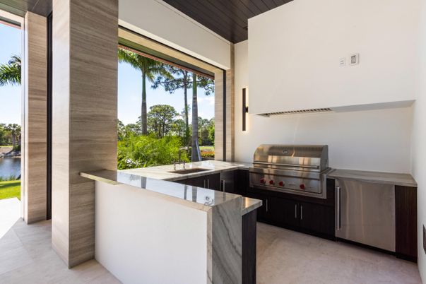 Interior, Kitchen, Stainless Steel Appliances, Water