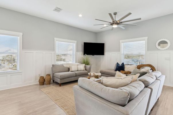 Interior, Living room, Recessed Lighting, Wood Texture Flooring