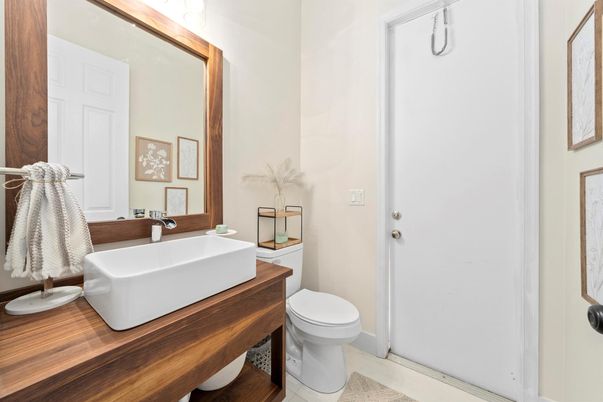 Bathroom, Interior