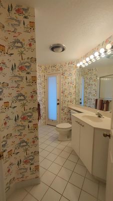 Bathroom, Interior