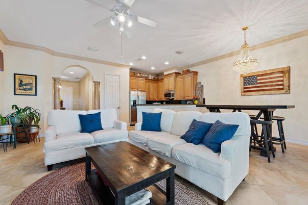 Chandelier, Dining room, Interior, Kitchen, Living room, Recessed Lighting