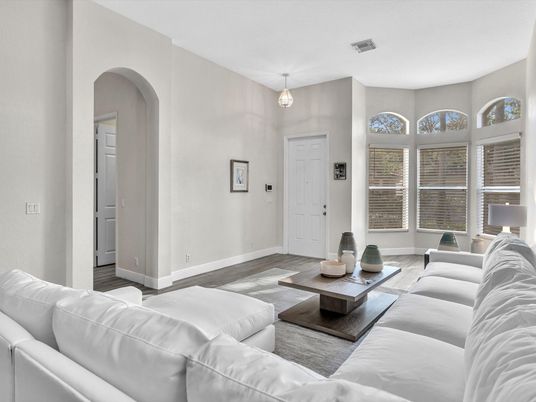 Interior, Living room, Pendant Lights