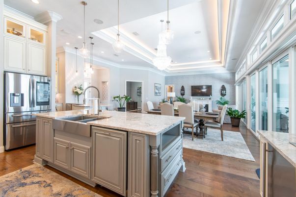 Chandelier, Dining room, Interior, Kitchen, Pendant Lights, Recessed Lighting, Stainless Steel Appliances, Wood Texture Flooring