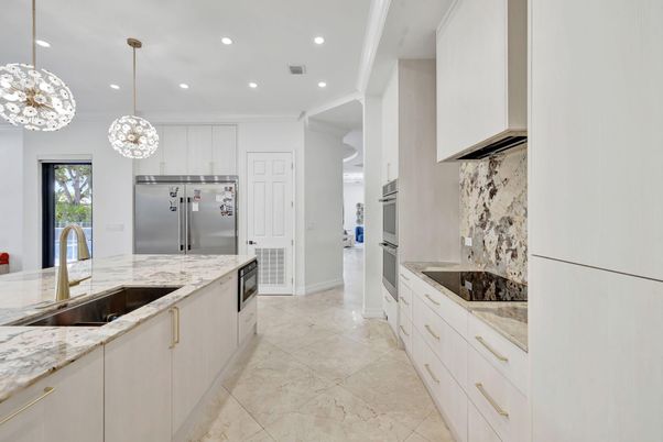 Interior, Kitchen, Pendant Lights, Recessed Lighting, Stainless Steel Appliances