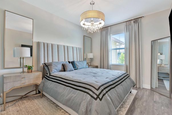 Bedroom, Chandelier, Interior, Pendant Lights