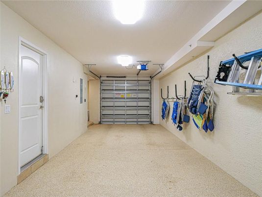 Garage, Interior