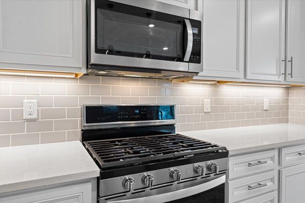 Interior, Kitchen, Stainless Steel Appliances