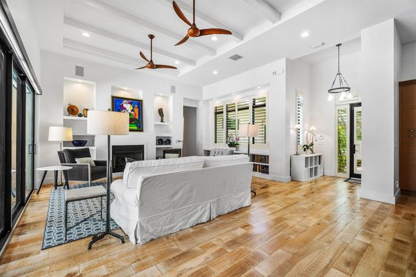Fireplace, Interior, Living room, Pendant Lights, Recessed Lighting, Wood Texture Flooring