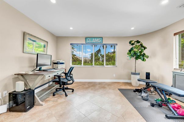 Fitness Equipment, Home Office, Interior, Recessed Lighting