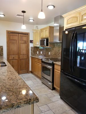 Interior, Kitchen, Pendant Lights, Recessed Lighting, Stainless Steel Appliances