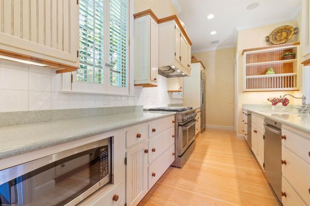 Interior, Kitchen, Recessed Lighting, Stainless Steel Appliances, Wood Texture Flooring