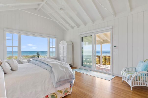Bedroom, Interior, Water, Wood Texture Flooring