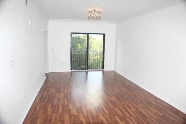 Chandelier, Empty room, Interior, Wood Texture Flooring