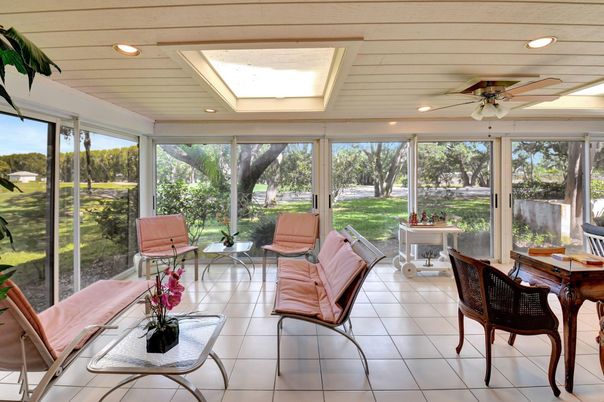 Interior, Living room, Recessed Lighting, Sun Room