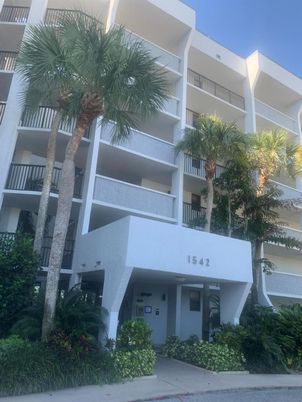 Exterior, Facade, Condo Building