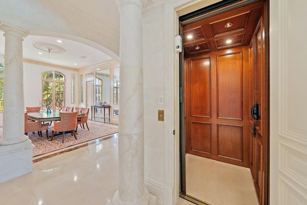 Dining room, Elevator, Interior, Recessed Lighting, Wooden Ceilings, Wooden Walls