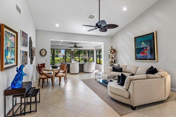 Dining room, Interior, Living room, Recessed Lighting