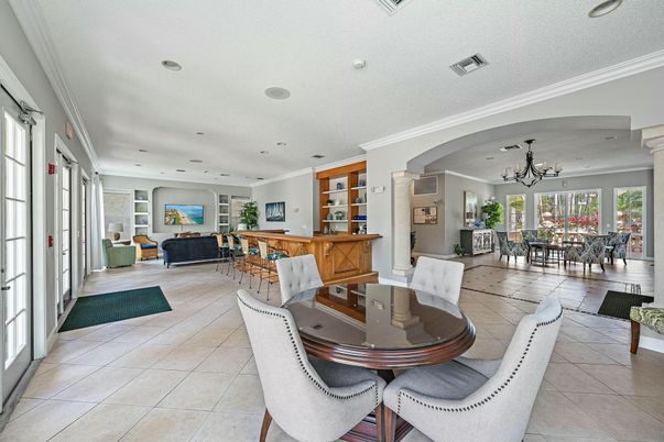 Chandelier, Dining room, Interior, Living room, Recessed Lighting