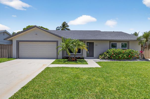 Attached, Backyard, Exterior, Facade, Ranch