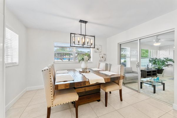 Dining room, Interior, Pendant Lights