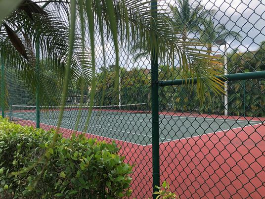 Exterior, Tennis Courts