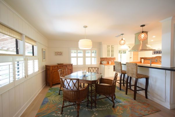 Dining room, Interior, Kitchen, Pendant Lights, Recessed Lighting, Wood Texture Flooring