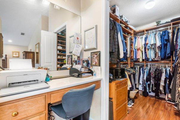 Home Office, Interior, Recessed Lighting, Walk-in Closets, Wood Texture Flooring