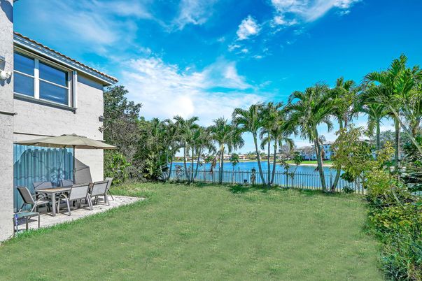 Backyard, Exterior, Water