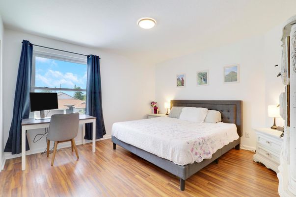Bedroom, Home Office, Interior, Recessed Lighting, Wood Texture Flooring