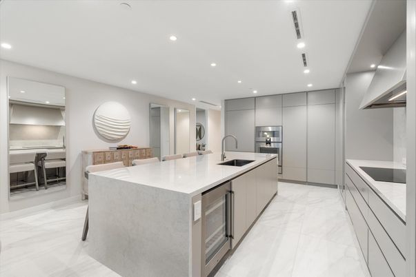 Dining room, Interior, Kitchen, Marble, Recessed Lighting, Stainless Steel Appliances