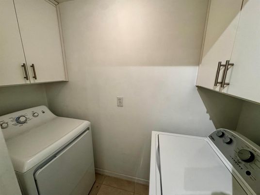 Interior, Washer