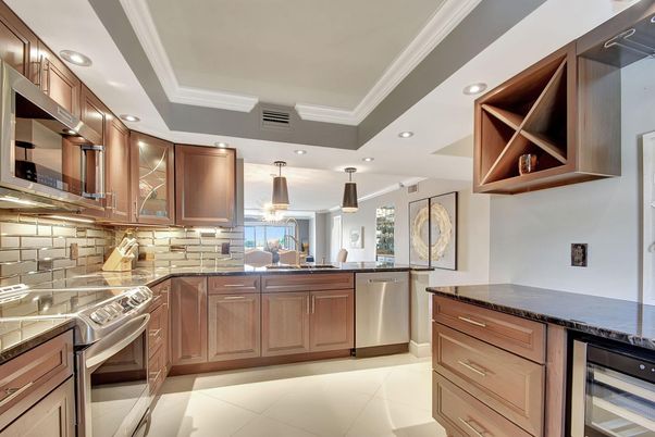 Interior, Kitchen, Pendant Lights, Recessed Lighting, Stainless Steel Appliances