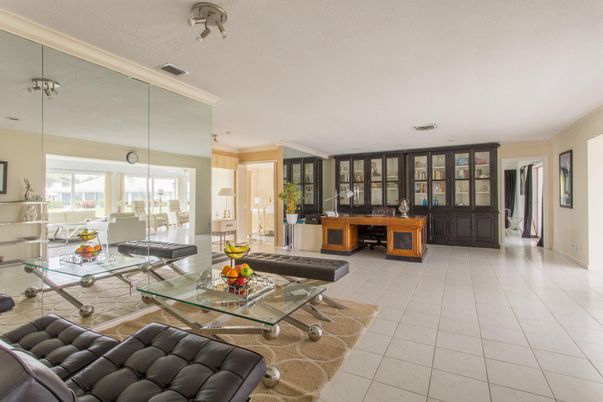 Interior, Living room, Pendant Lights