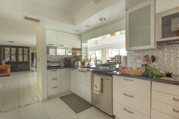 Interior, Kitchen, Recessed Lighting