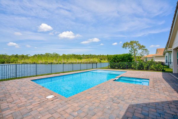 Exterior, Pool, Water