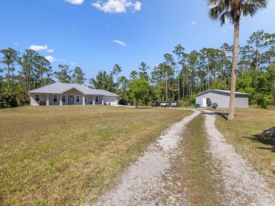 Backyard, Detached Garage, Exterior