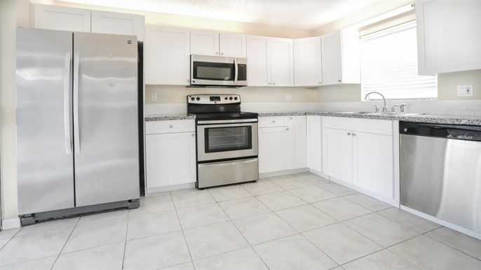 Interior, Kitchen, Stainless Steel Appliances