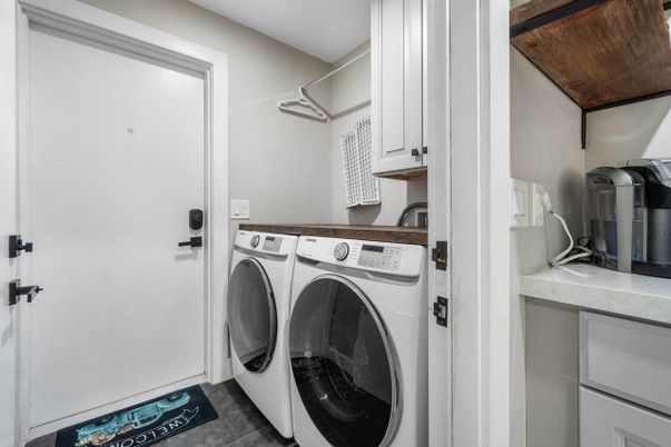 Interior, Washer
