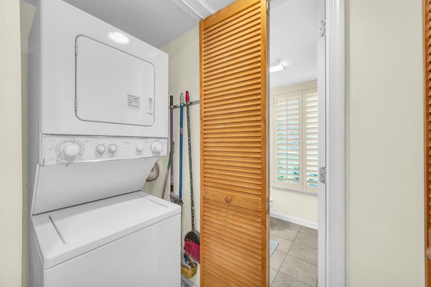 Interior, Utility Closets, Washer