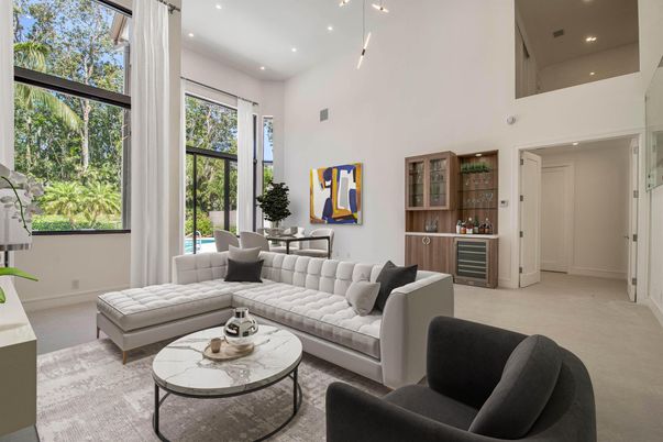 Dining room, Interior, Living room, Pendant Lights, Recessed Lighting