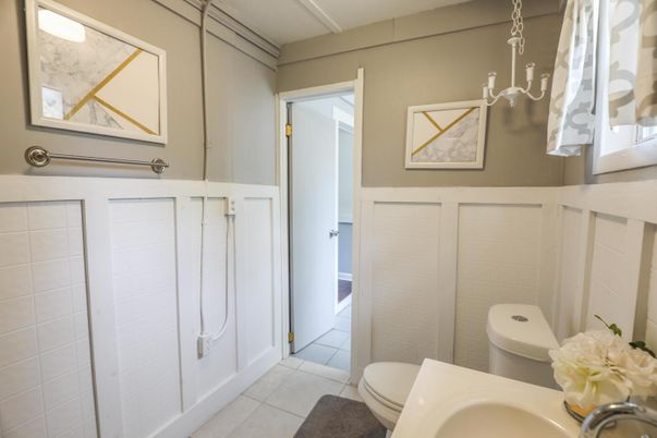 Bathroom, Interior